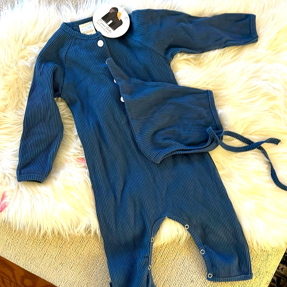 Hat and onesie set